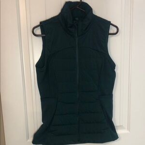Lululemon Down For It All Vest size 8 New without tags